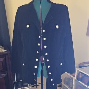 STYLEWE Black Velvet Jacket with Silver Accents Button